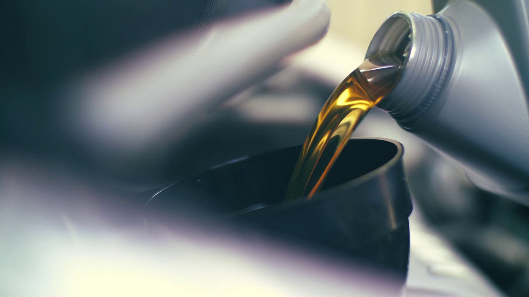 Perform a Pump Oil Change in 4 Easy Steps