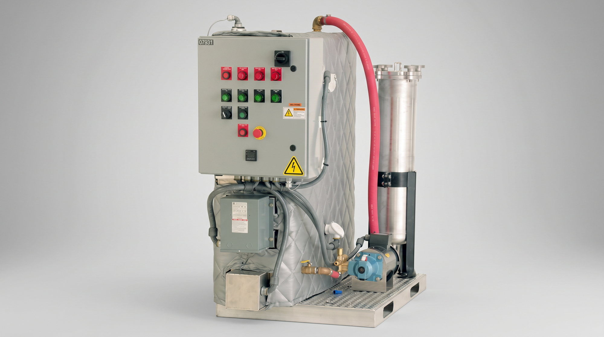 Industrial wastewater treatment system with control panel, insulated tank, filter housing, circulation pump, and connecting hose.