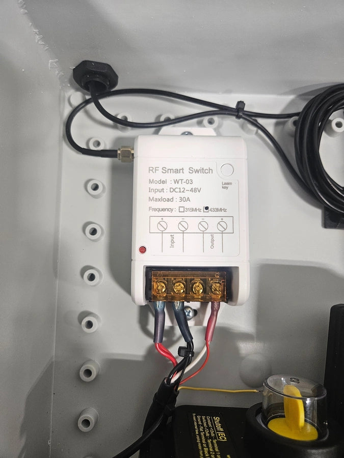 Botton of HydroJet Switch Remote