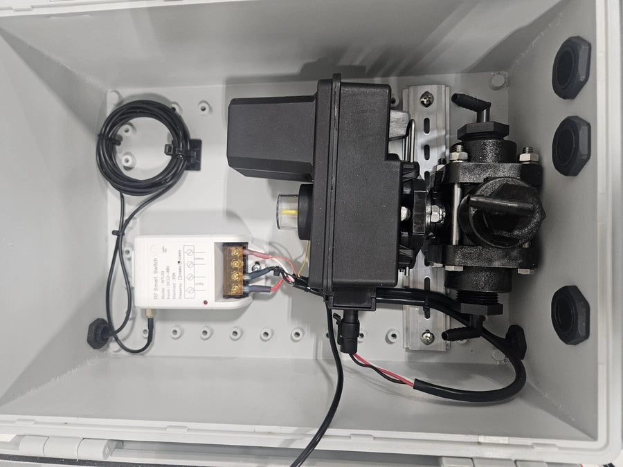 Botton of HydroJet Switch Remote