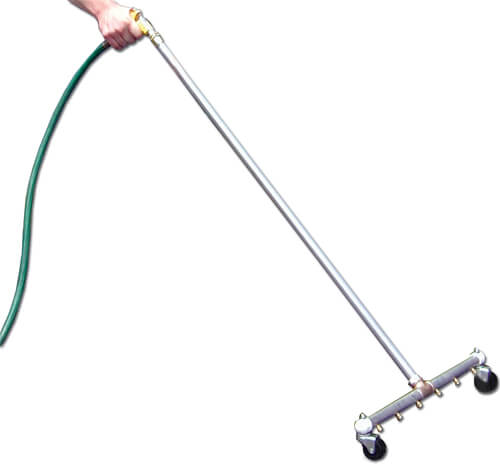 24" Water Broom